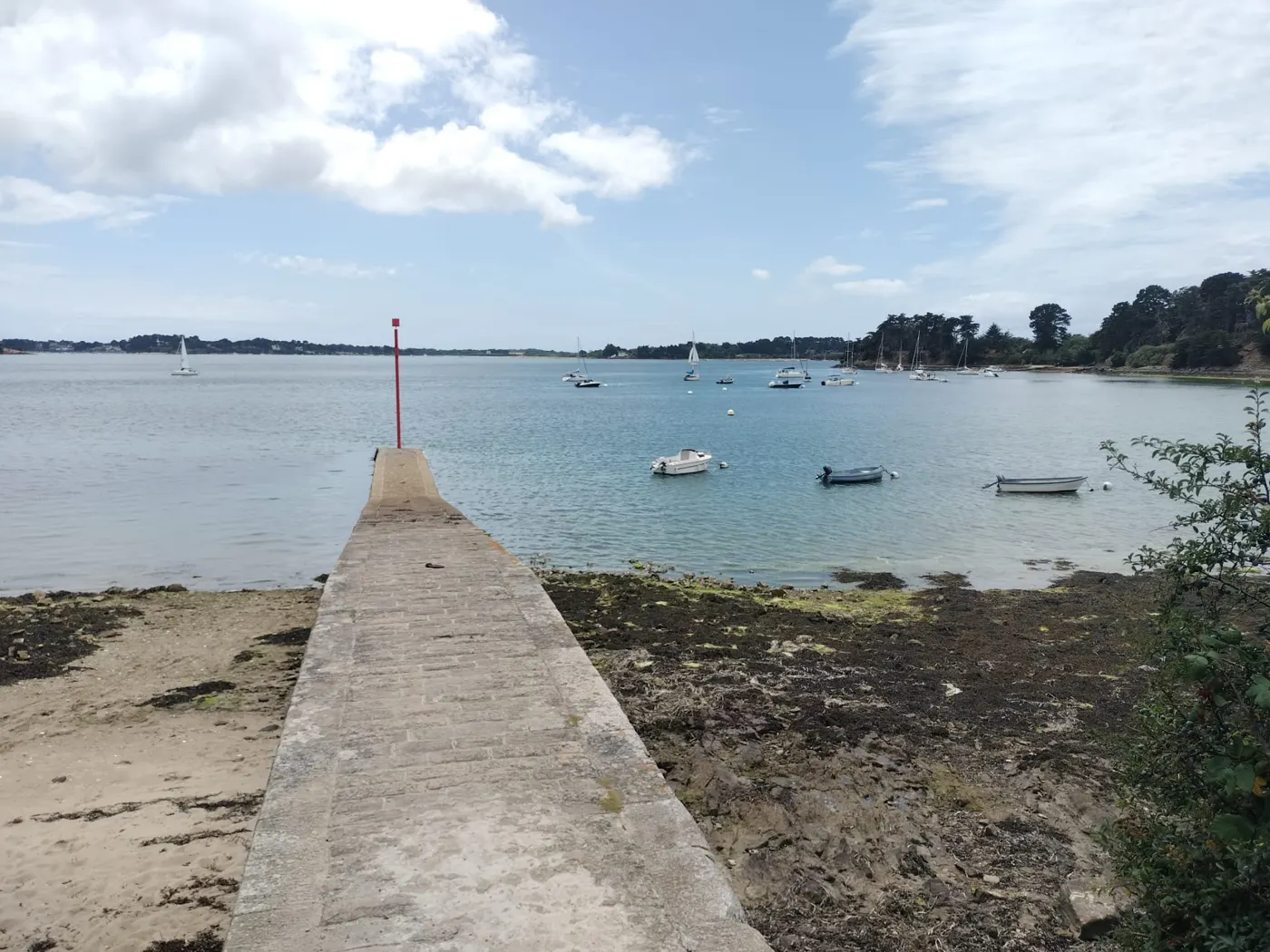 Jetée de l'île aux Moines face au golfe